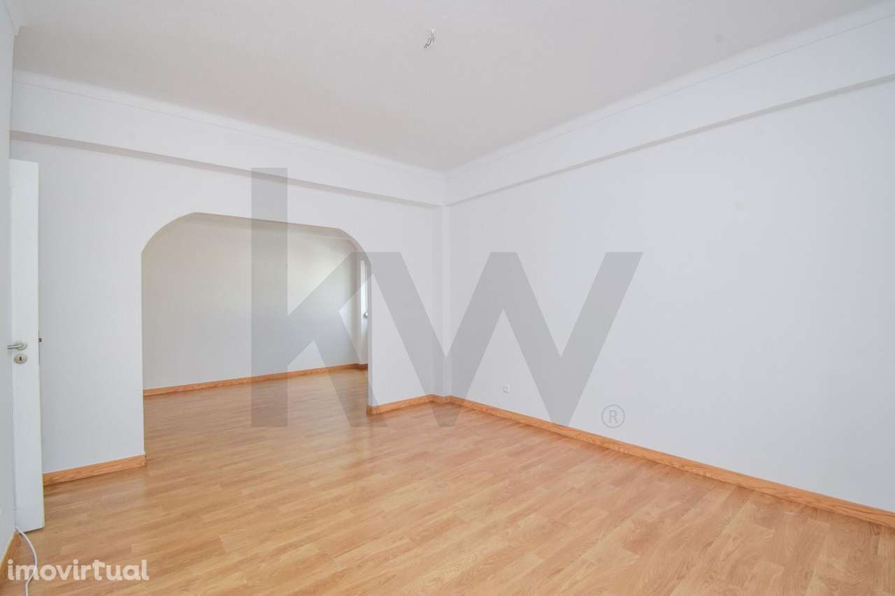 T3 com Sala Dupla em Carnaxide - Grande imagem: 2/36