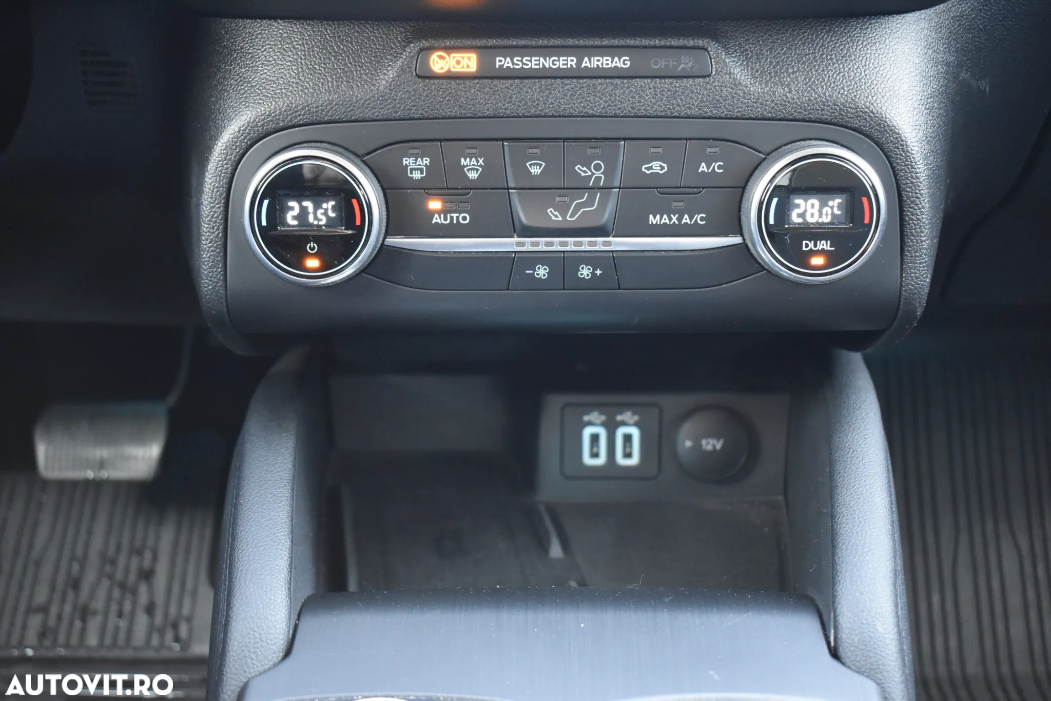 Ford Focus 2.0 EcoBlue Titanium - 18