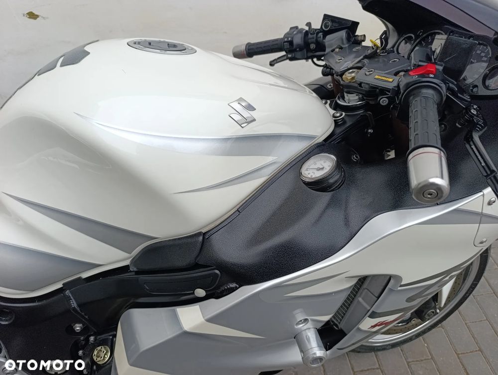 Suzuki GSX-R - 26