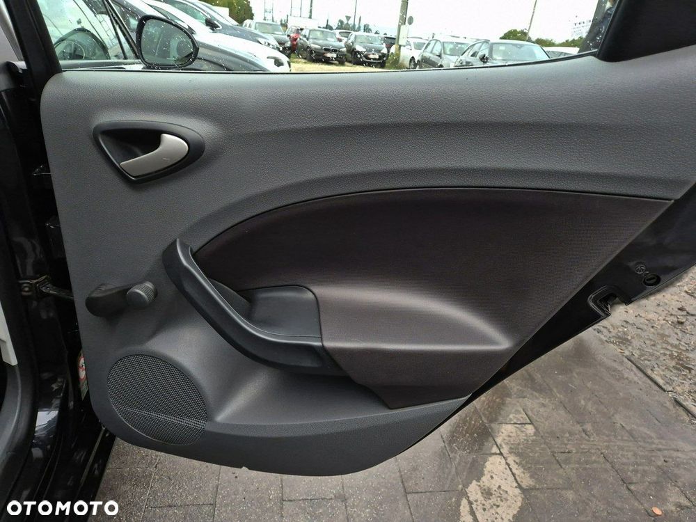 Seat Ibiza 1.4 16V Reference - 22