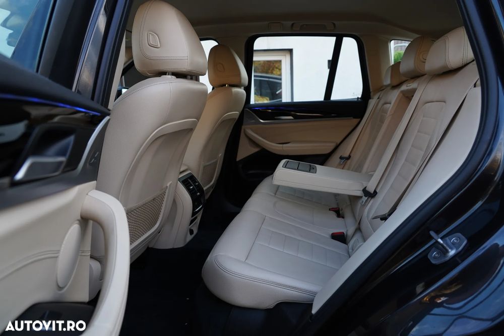 BMW X3 xDrive20d Aut. Luxury Line - 9