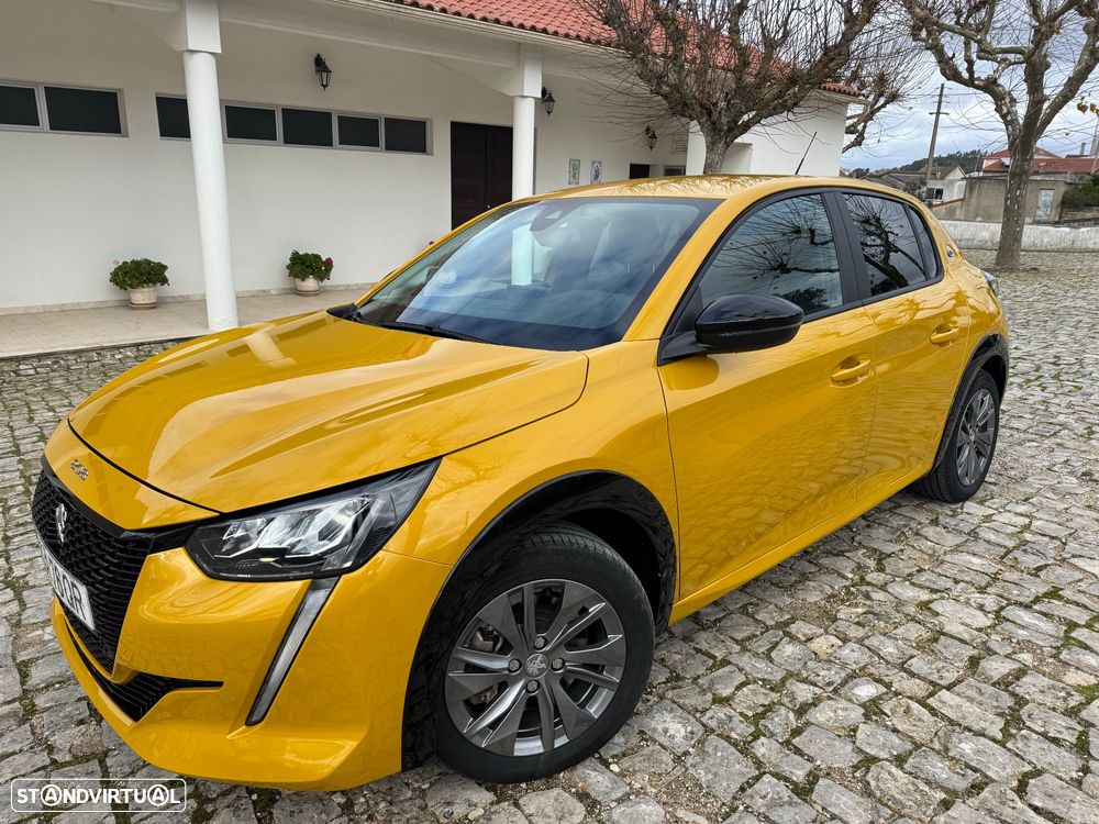 Peugeot e-208 50 kWh Allure - 3