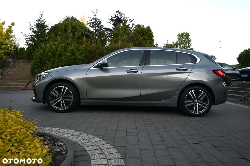 BMW Seria 1 118d Business Edition sport - 3