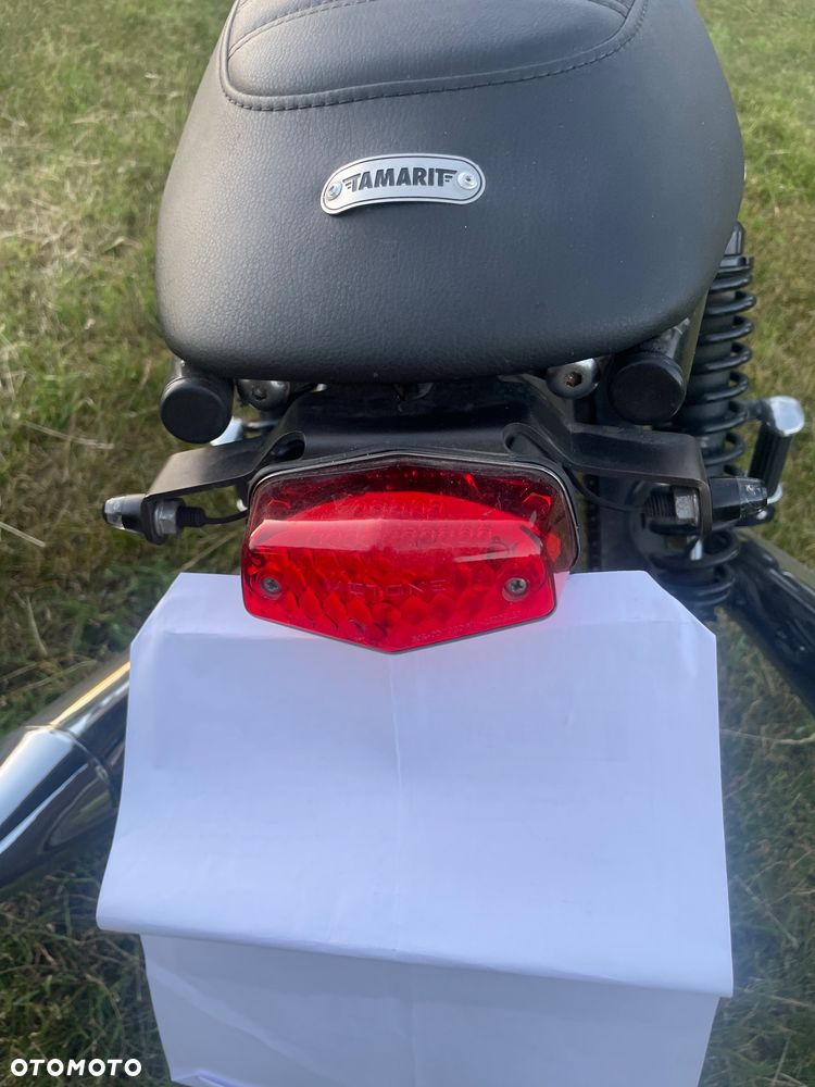 Triumph Thruxton - 6