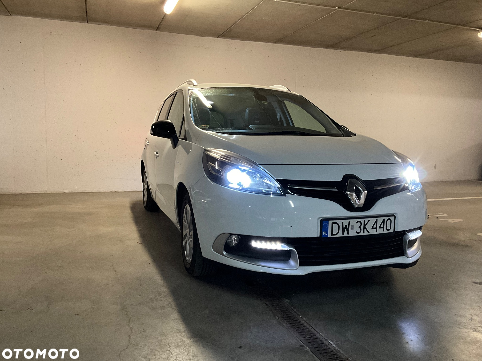 Renault Scenic 1.5 dCi Limited - 34
