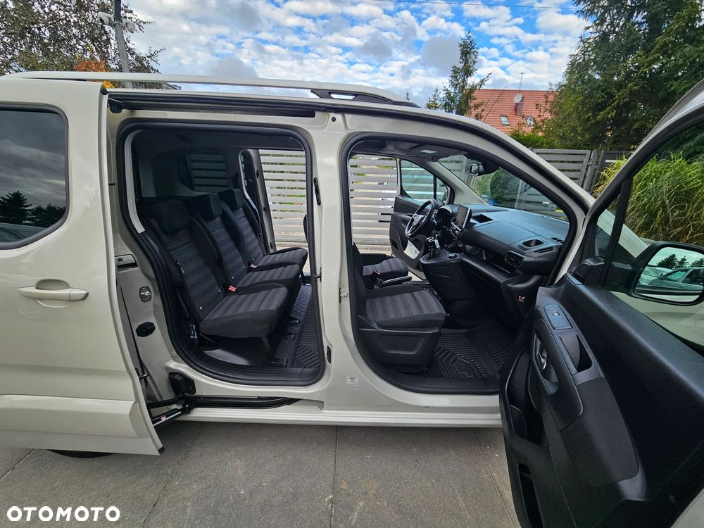 Opel Combo 1.2 Turbo Start/Stop Edition - 22