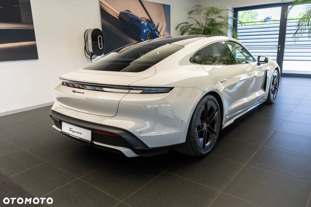 Porsche Taycan 4 - 4