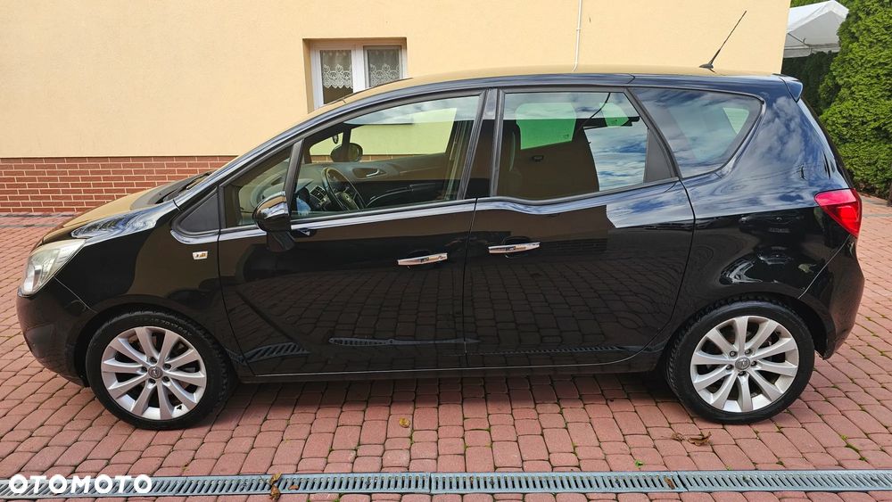 Opel Meriva 2011 photo 2