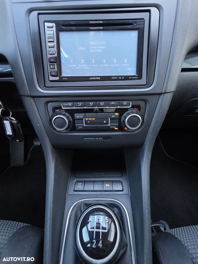 Volkswagen Golf 1.6 Sportline - 10