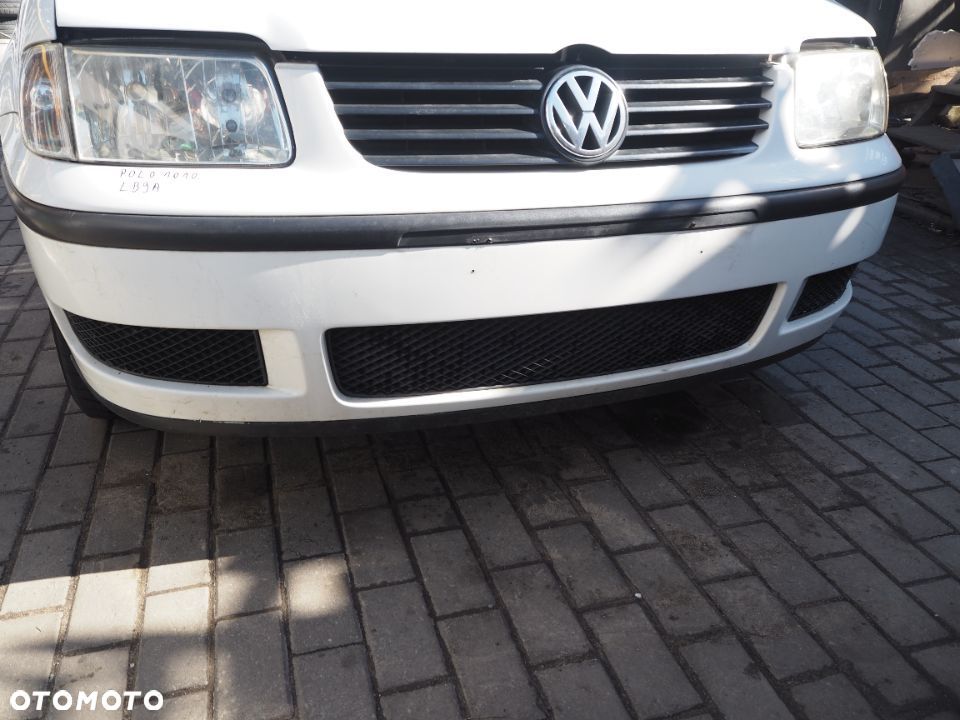Zderzak Przedni Przód VW Polo Kolor: LB9A