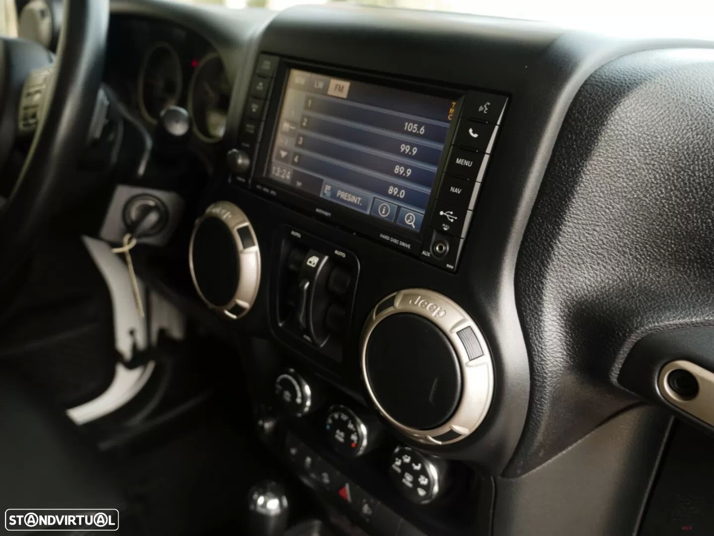 Jeep Wrangler Unlimited 2.8 CRD DPF Auto Sahara - 15