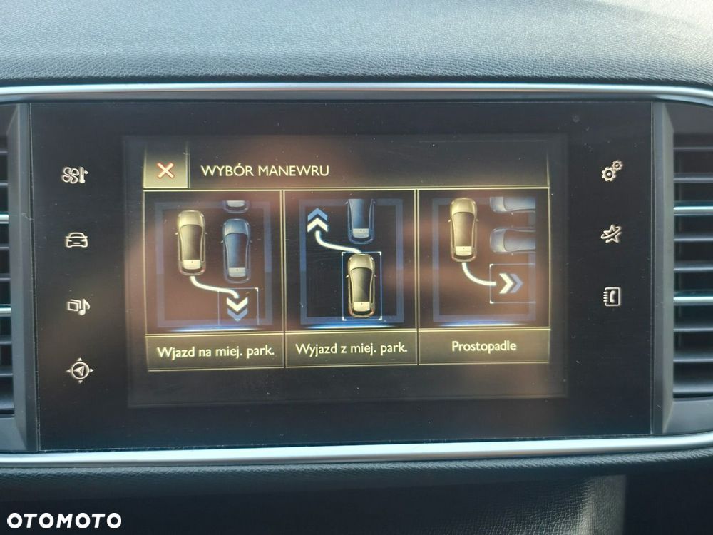 Peugeot 308 2.0 BlueHDi Allure S&S - 29