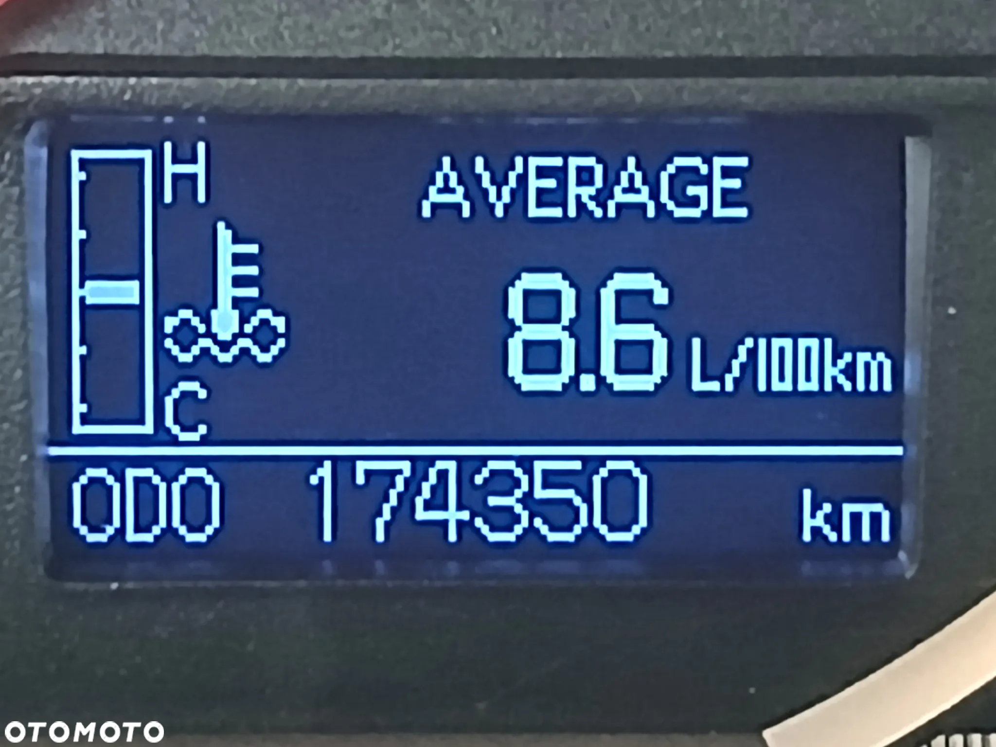 Toyota RAV4 2.0 Premium - 19