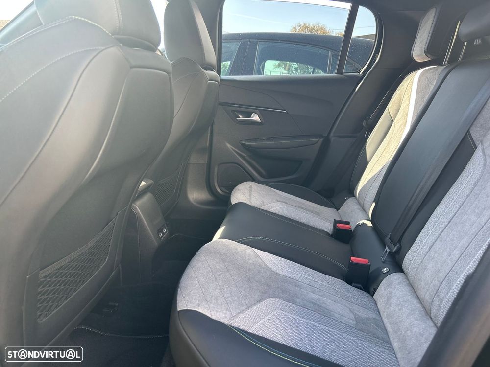 Peugeot e-208 50 kWh GT Pack - 19