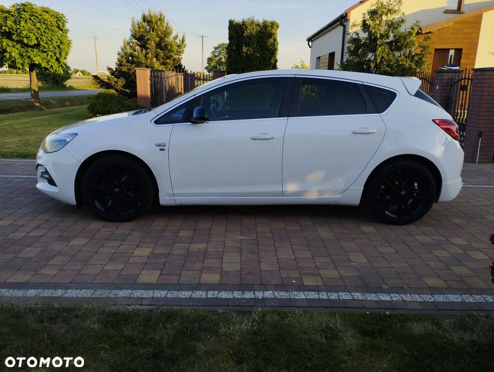 Opel Astra 1.4 Turbo - 3