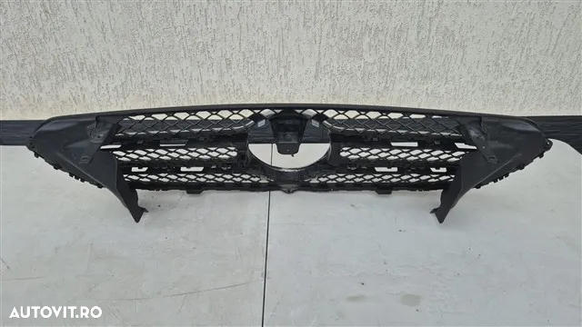 Grila centrala Mercedes GLC dupa 2016 cod A2538807000 - 4