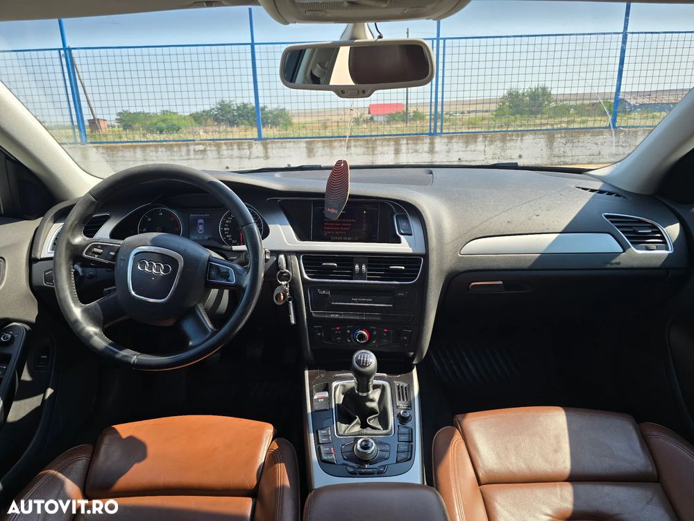 Audi A4 Limuzina 2.0 TDI B8 - 9
