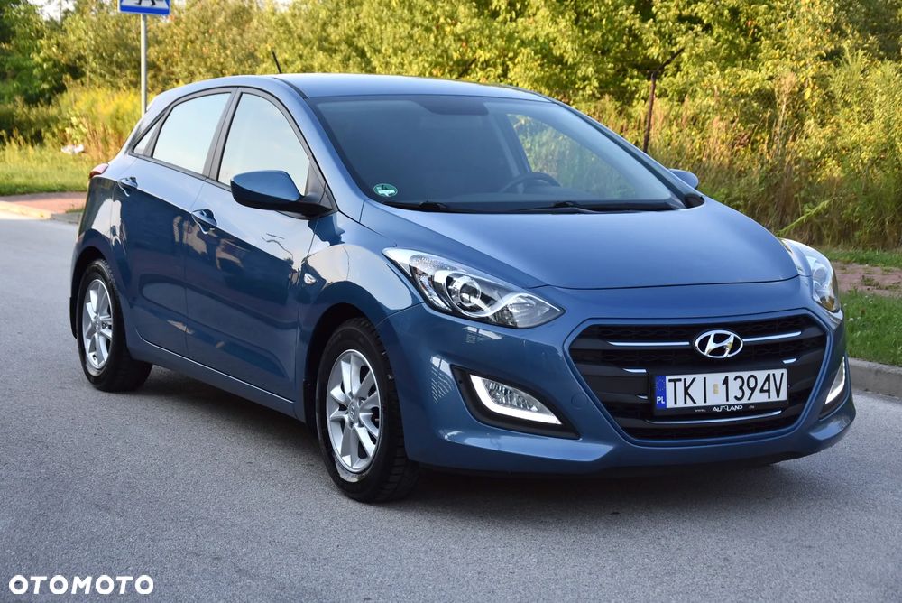 Hyundai i30 blue 1.4 Classic Navigation - 2