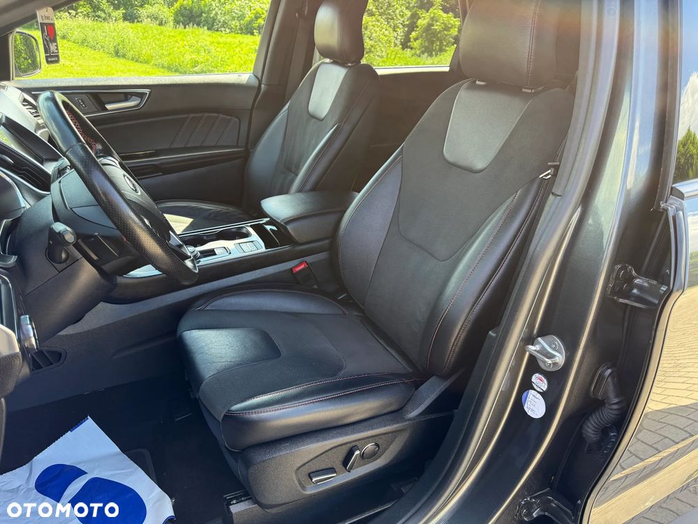 Ford Edge 2.0 EcoBlue Bi-Turbo 4x4 ST-LINE - 9