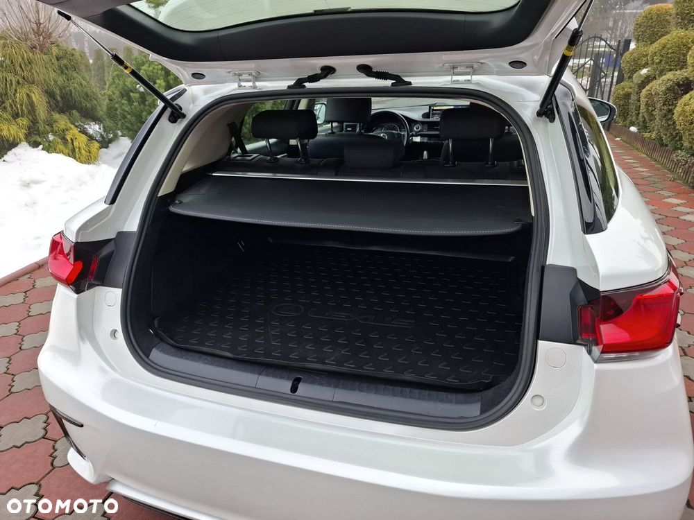 Lexus CT Limited Edition - 22