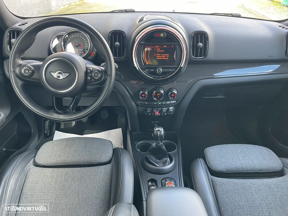 MINI Countryman One D - 6