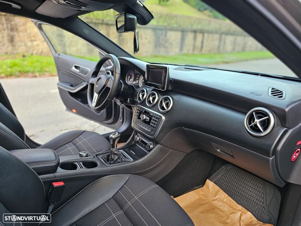 Mercedes-Benz A 180 CDi BE AMG Sport - 15