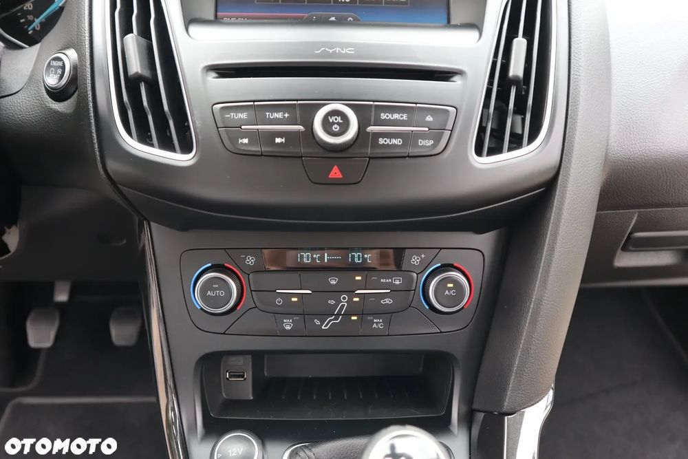 Ford Focus SW 1.0 EcoBoost Titanium ASS - 18