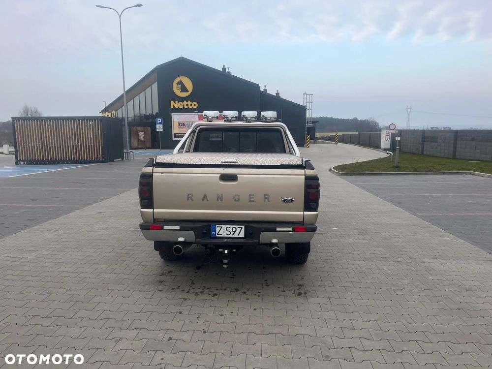 Ford Ranger 4.0 4WD - 12