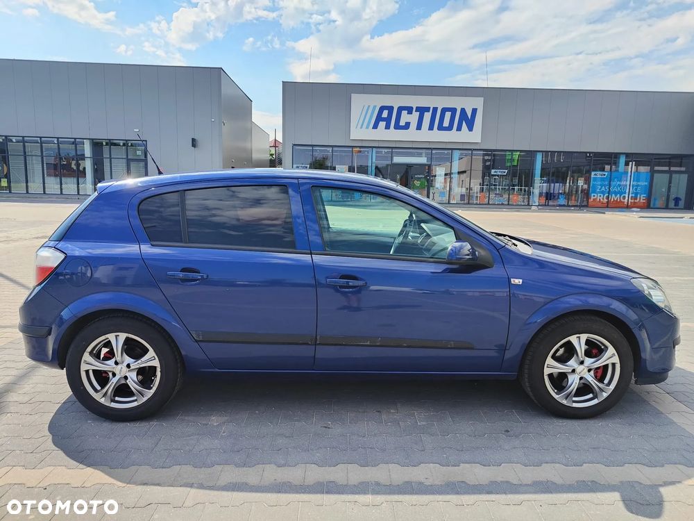 Opel Astra - 11