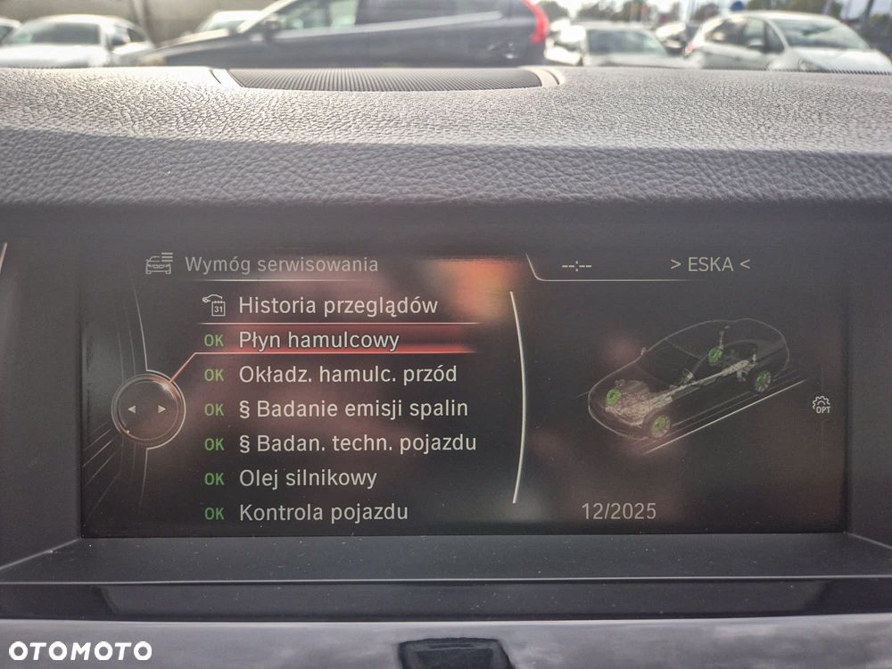 BMW Seria 5 525d Sport - 34