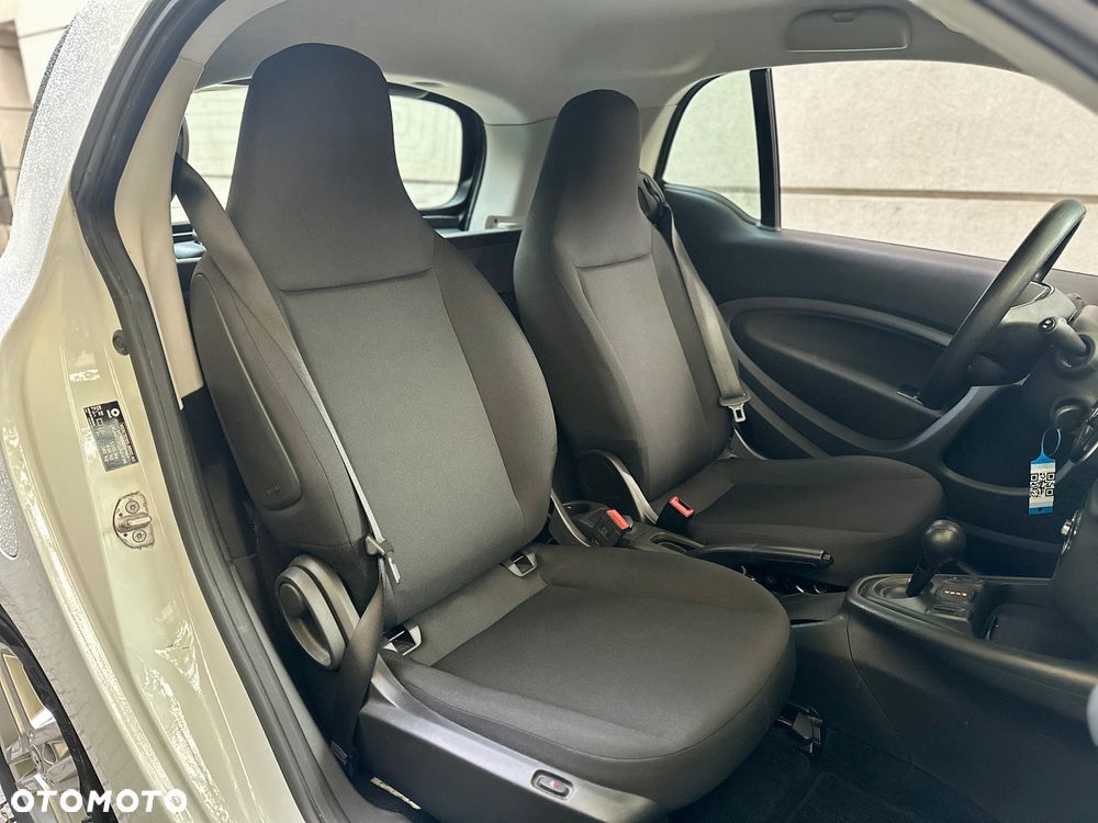 Smart Fortwo coupe EQ - 13