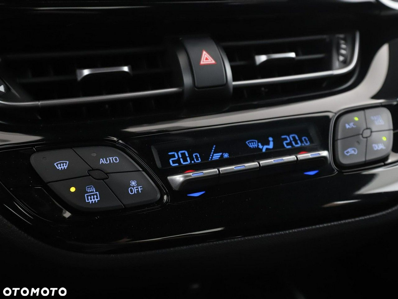 Toyota C-HR 1.8 Hybrid Dynamic - 26