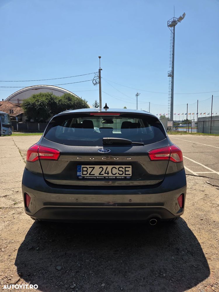 Ford Focus 1.0 EcoBoost Titanium - 5