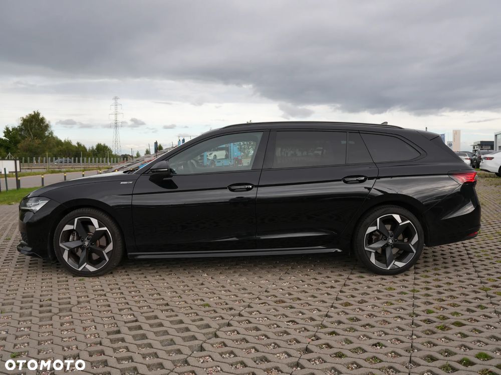 Skoda Superb 2.0 TDI SCR 4x4 Sportline DSG - 11