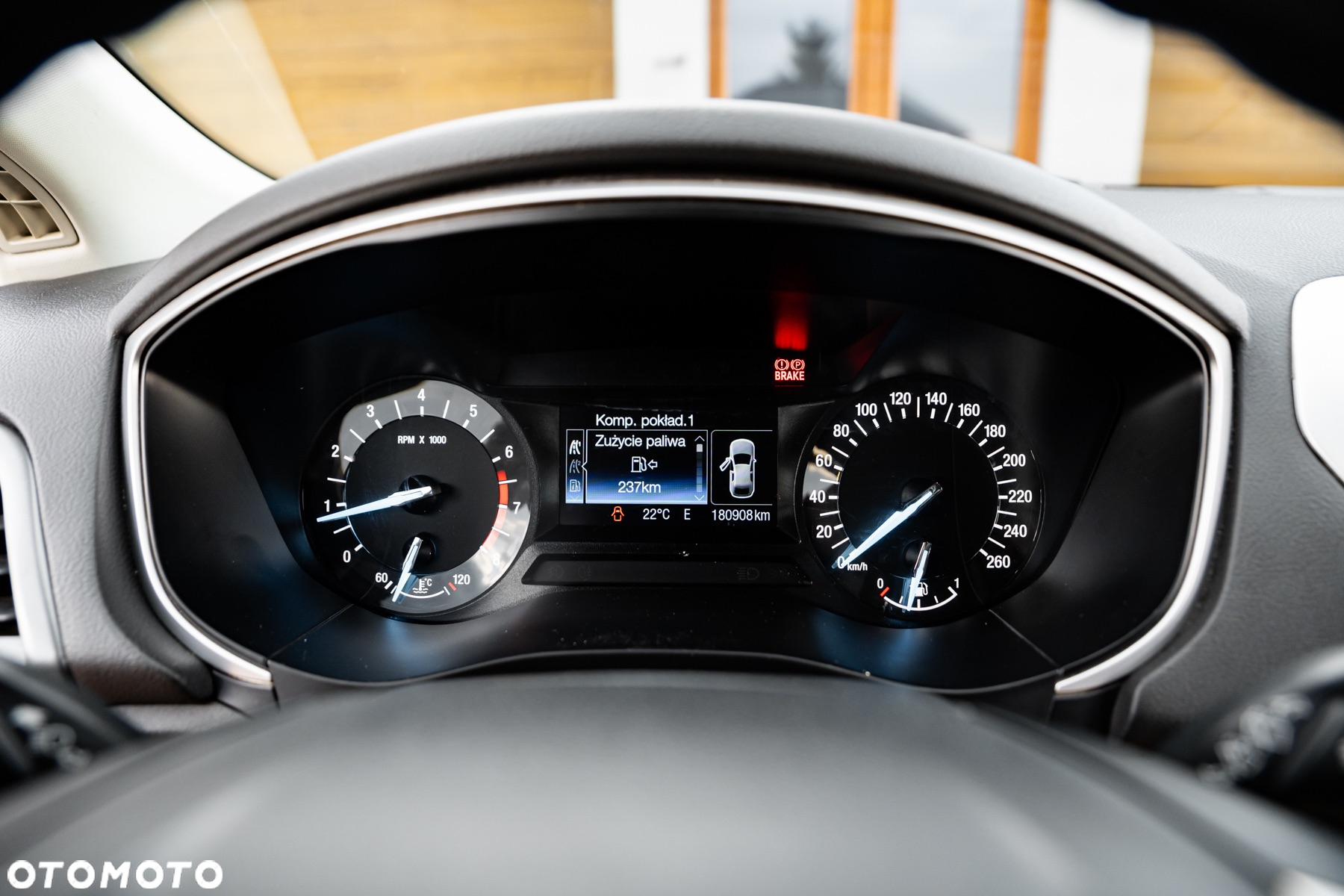 Ford Mondeo 1.5 EcoBoost Ambiente - 29