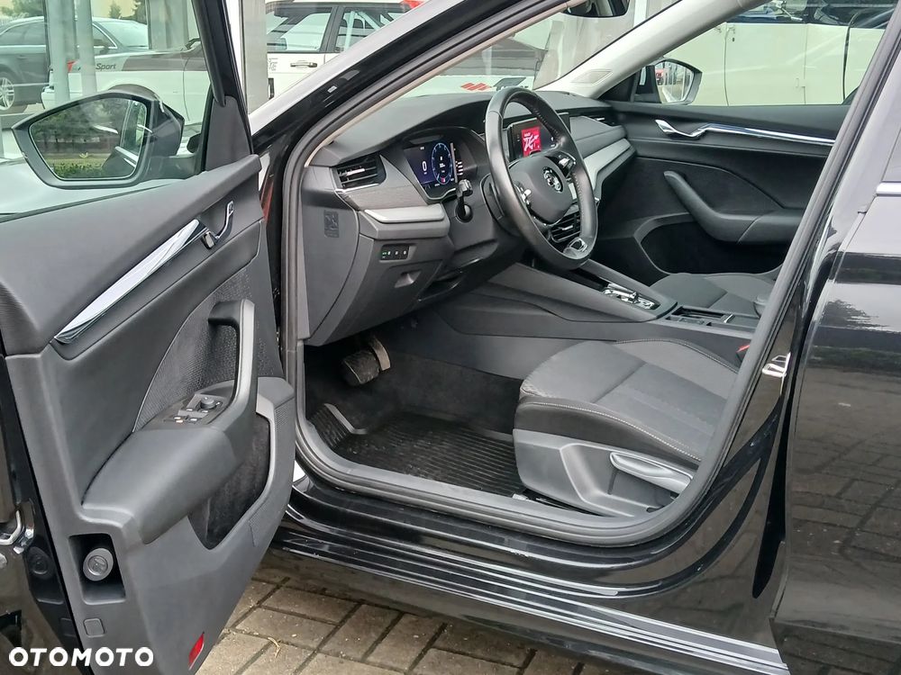 Skoda Octavia 2.0 TSI 4x4 Style DSG - 23