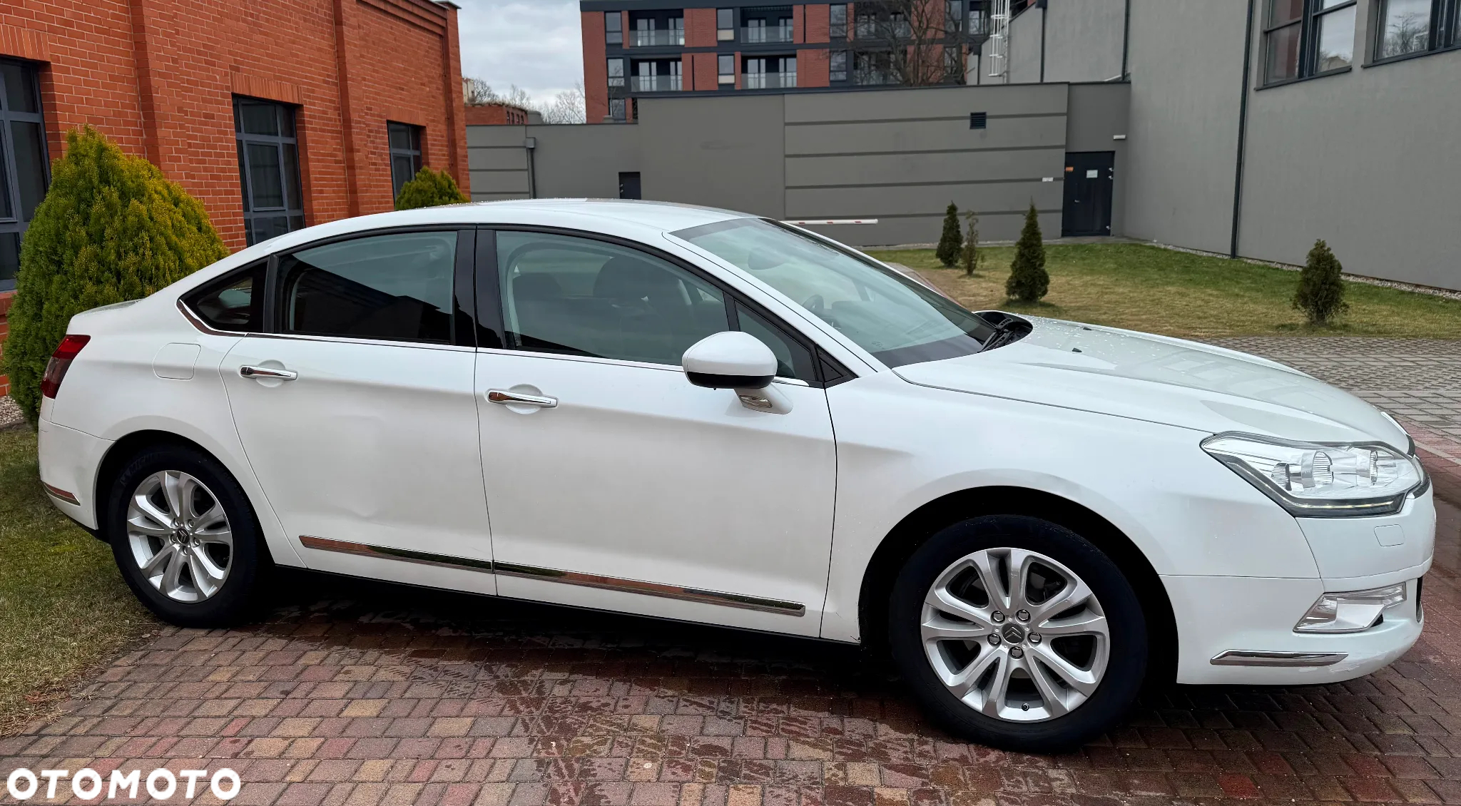 Citroën C5 2.0 HDi Exclusive - 35