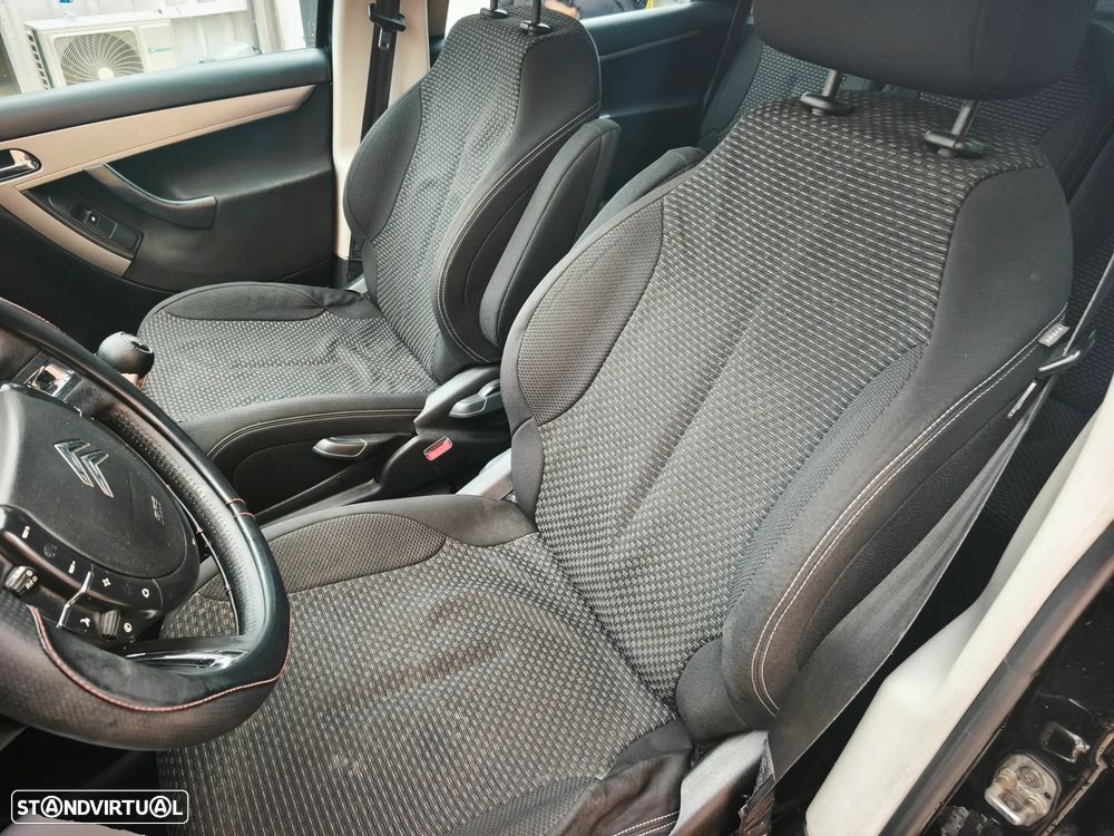 Citroën C4 Picasso - 21