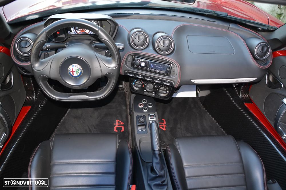 Alfa Romeo 4C Spider 1750 TBi - 51