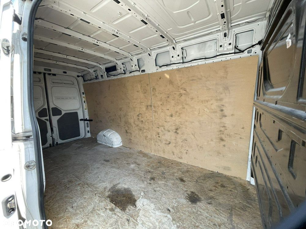 Volkswagen Crafter - 5