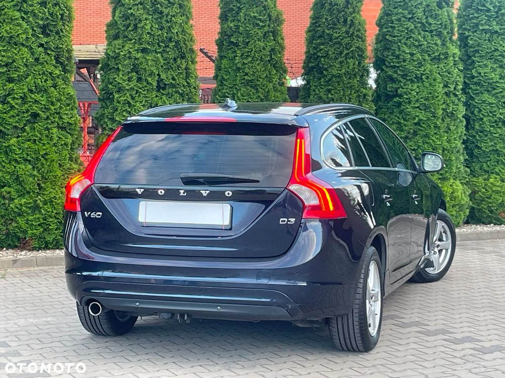 Volvo V60 D3 Momentum - 7