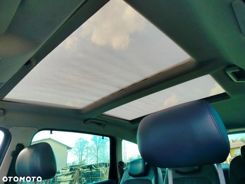 Ford S-Max 2.5 Titanium - 38