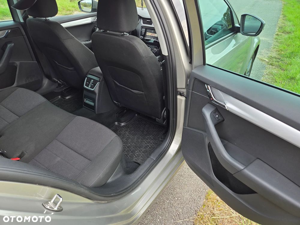Skoda Octavia - 12