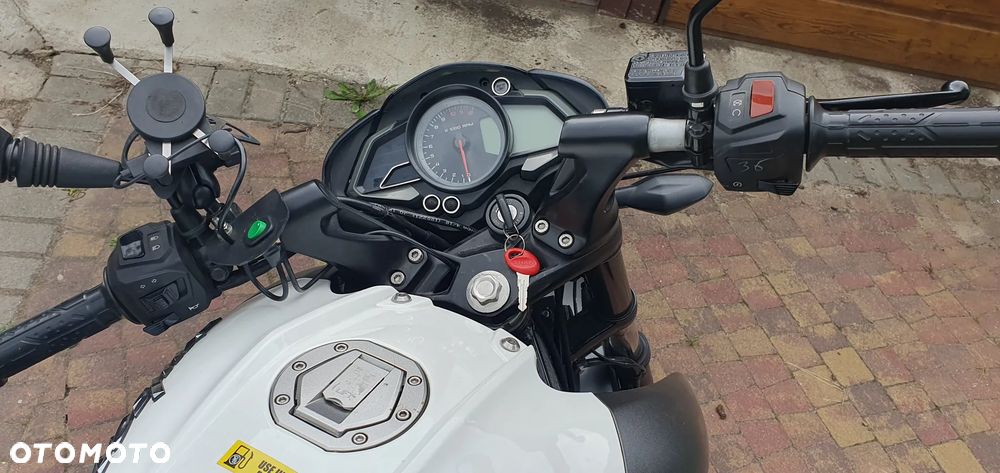 Bajaj Inny - 2