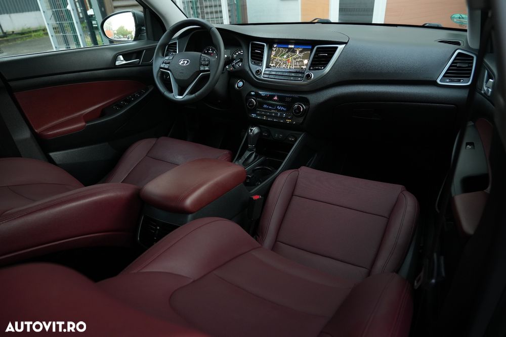 Hyundai Tucson 2.0 CRDI 4WD Automatik Premium - 17
