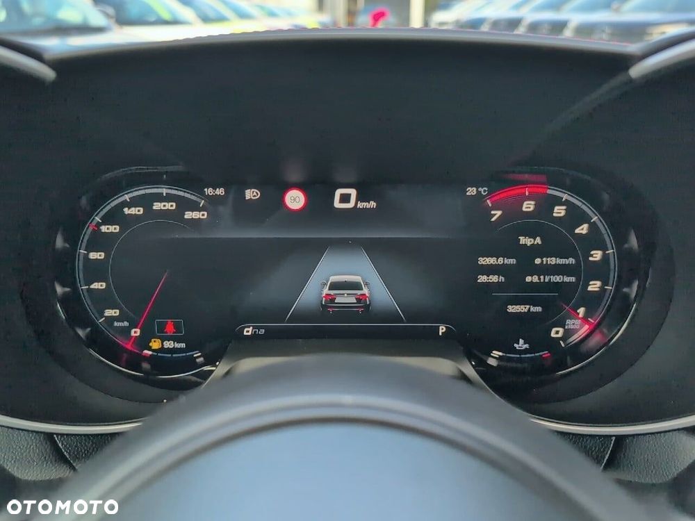 Alfa Romeo Giulia 2.0 Turbo 16V AT8-Q4 Ti - 18