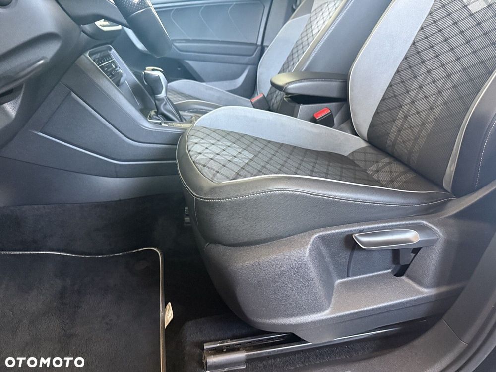 Volkswagen Tiguan Allspace - 11