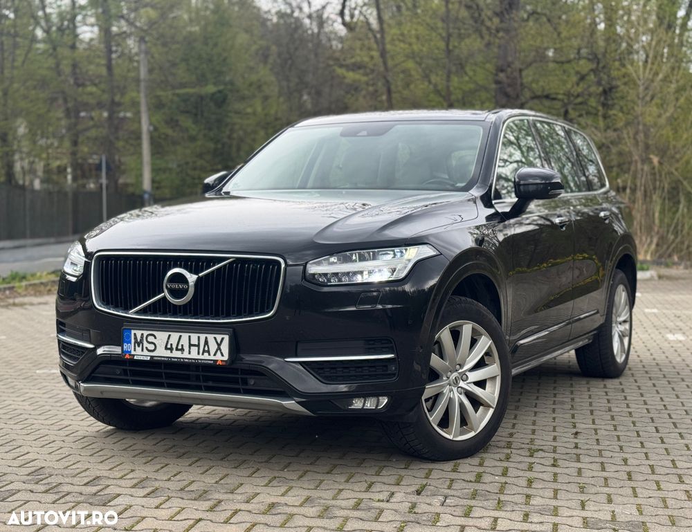 Volvo XC 90 D5 AWD Momentum - 2