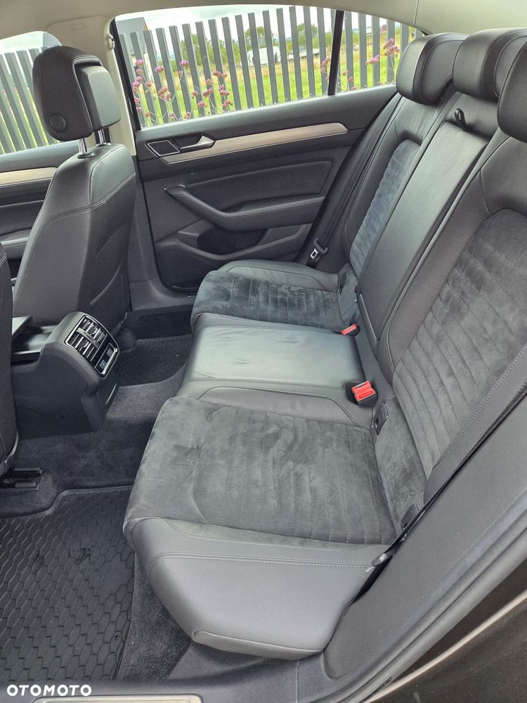 Volkswagen Passat 2.0 TDI BMT Highline - 8