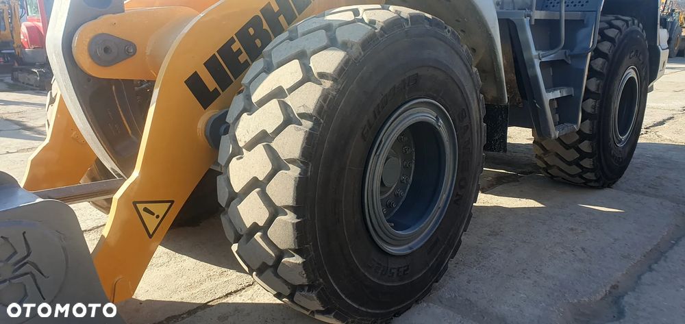 Liebherr L550 - 15